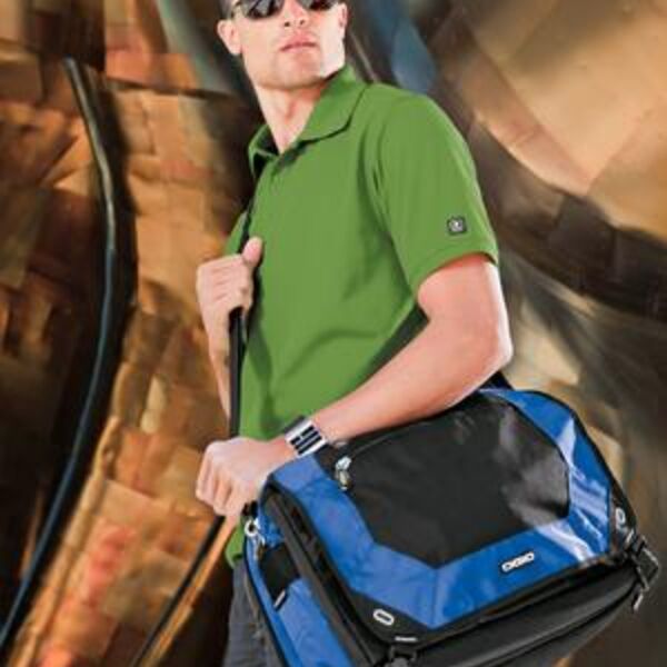 OGIO® CORPORATE CITY MESSENGER 246 L Thumbnail